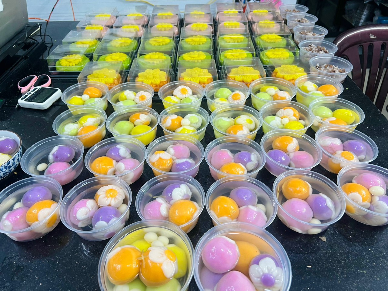 Chè Trôi Nước Hoa Mai Phối Màu