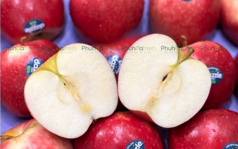 Táo là một trong những loại trái cây hỗ trợ tiêu hóa và không gây tăng cân được khuyến nghị sử dụng trong những ngày Tết