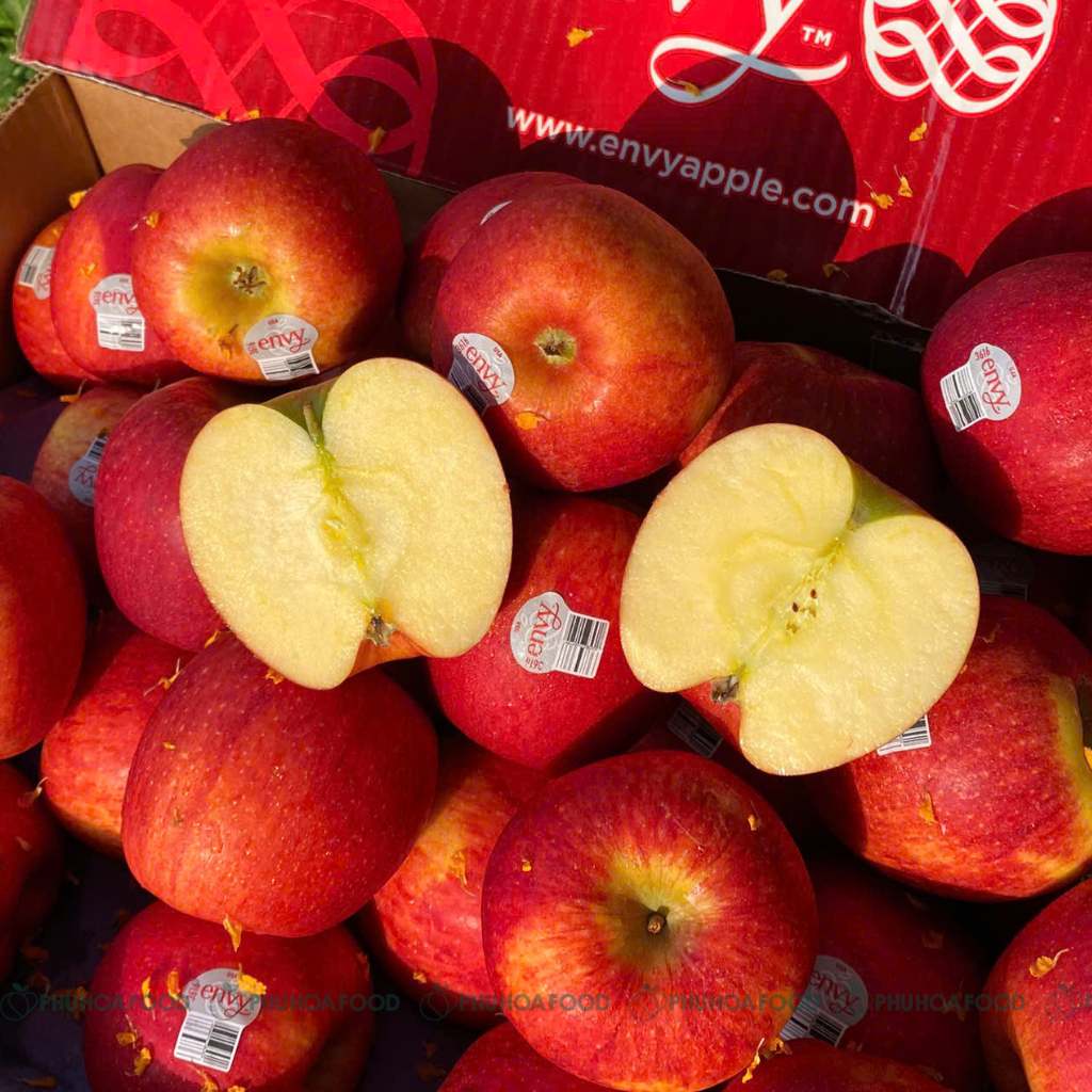 Táo Envy New Zealand Size 70