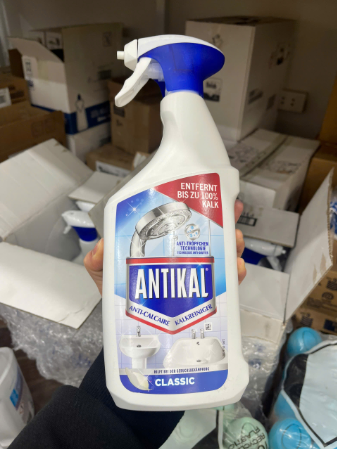 Dung dịch tẩy inox dạng xịt Antikal 750ml