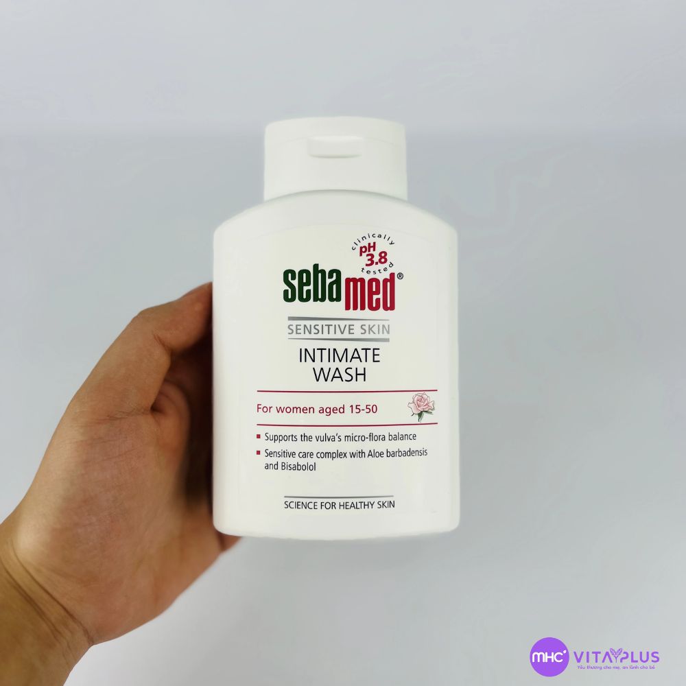 Dung Dịch Vệ Sinh Phụ Nữ Sebamed PH 3.8 200ml Feminine Intimate Wash
