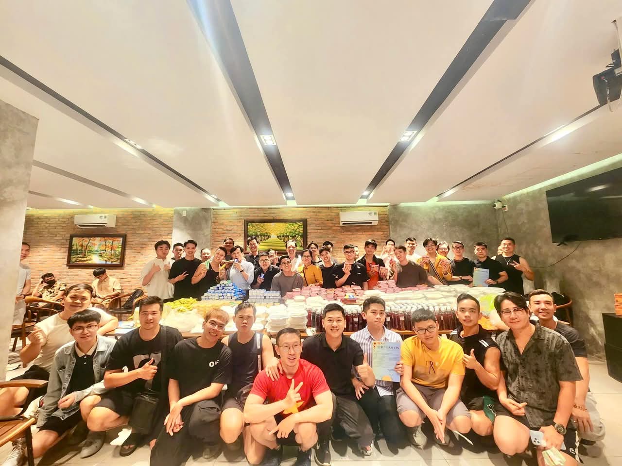 Hành Trình Sẻ Chia: GSC Đem Niềm Vui Đến Đường Phố Sài Gòn 11/2024