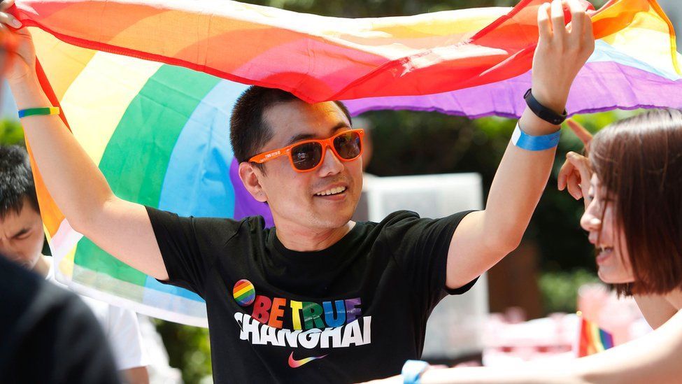 Cộng đồng LGBT Trung Quốc chật vật 'bước ra ánh sáng'