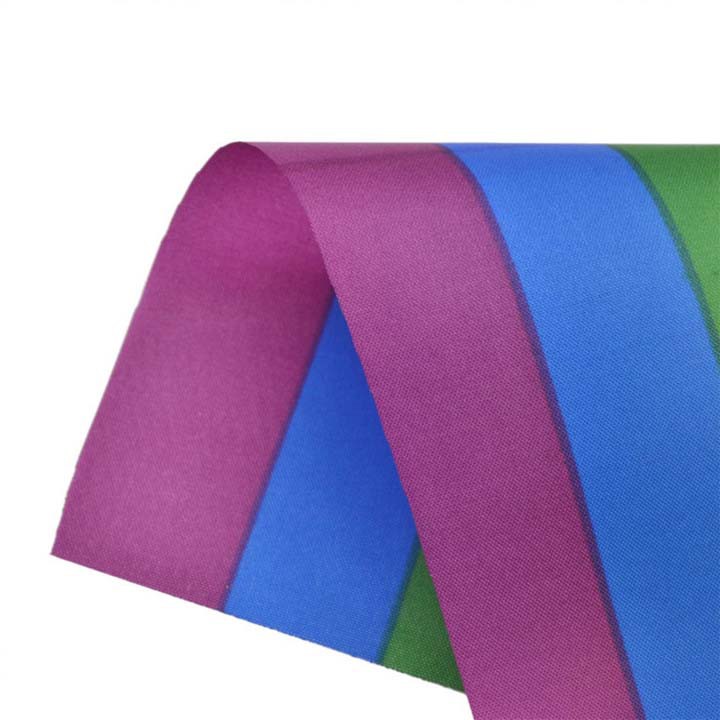Cờ LGBT Lục Sắc Cầm Tay 14x21 cm