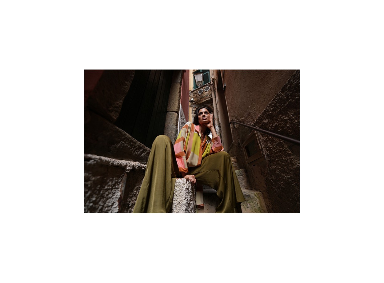 Sony A7R V + Sony FE 70-200mm f/2.8 GM OSS II (Body) (Chính hãng)