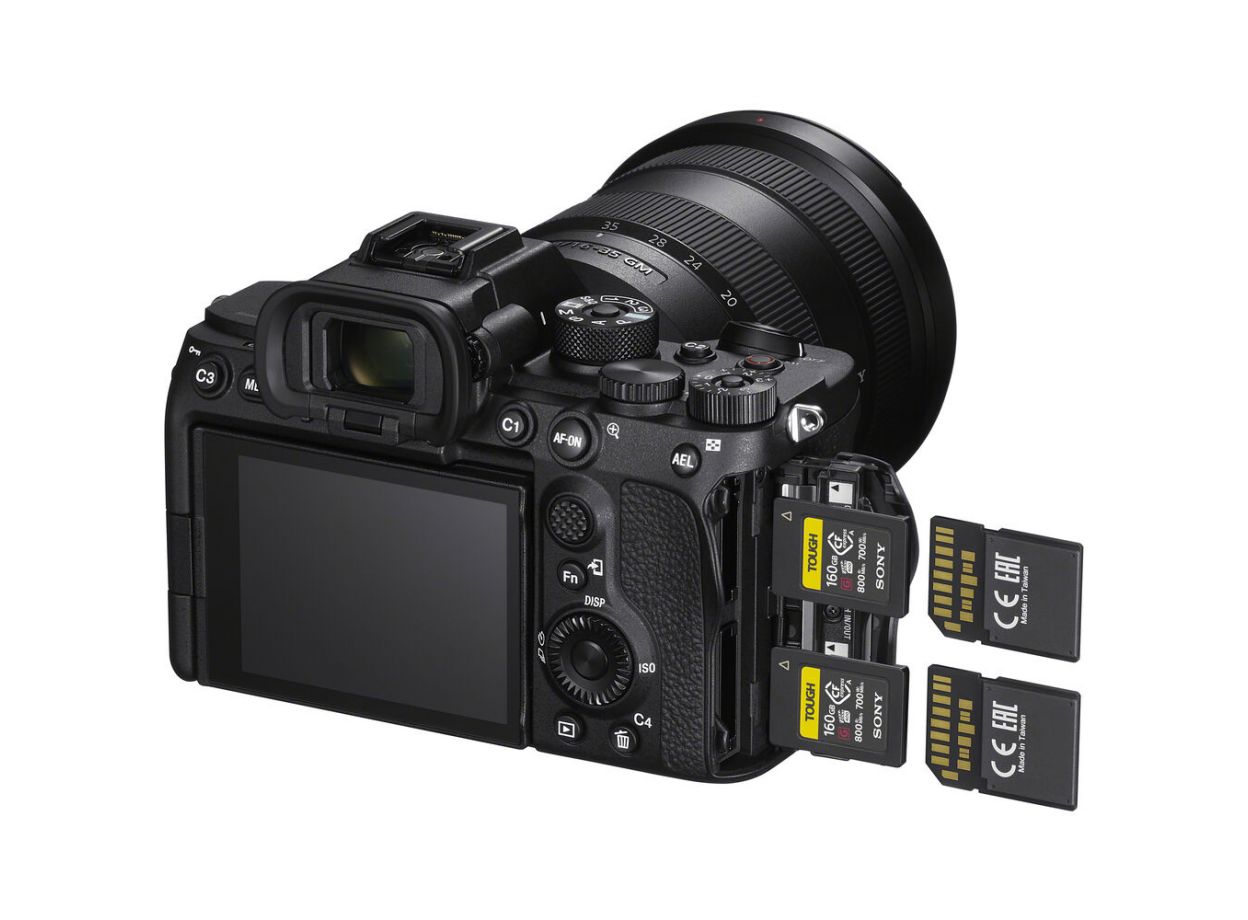 Sony a7S III (Body) (Chính hãng) (Pin + Thẻ Nhớ 64GB + Dây Đeo + Bộ Vệ Sinh)