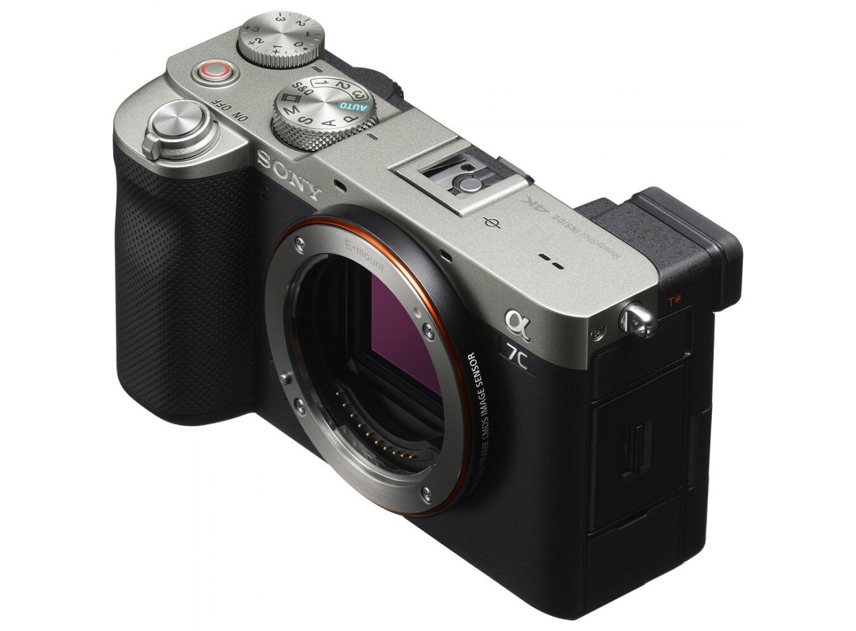 Sony A7C + Kèm Lens Sigma 24-70mm f/2.8 II (Chính hãng)