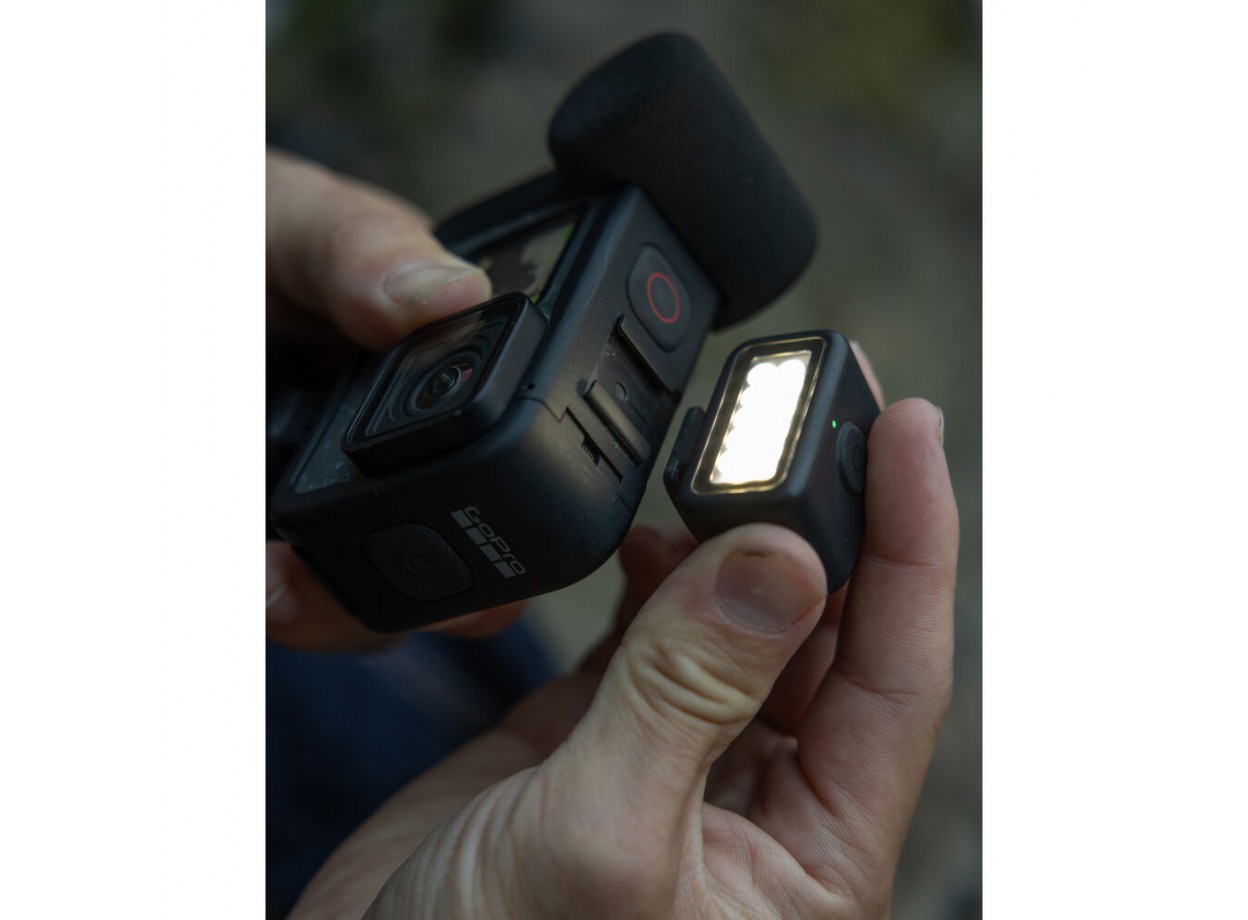 Phụ kiện mở rộng GoPro Media Mod