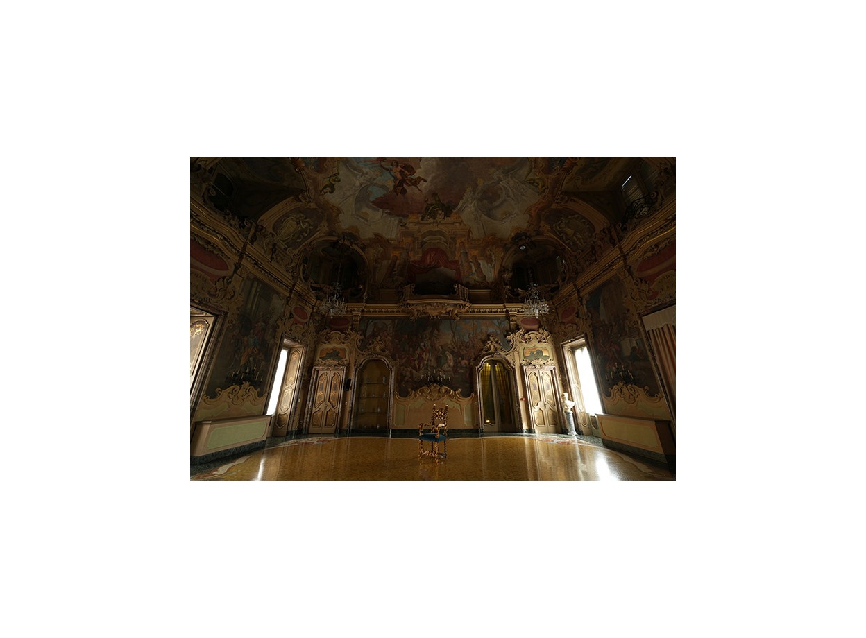 Sony A7R V + Sony FE 70-200mm f/2.8 GM OSS II (Body) (Chính hãng)