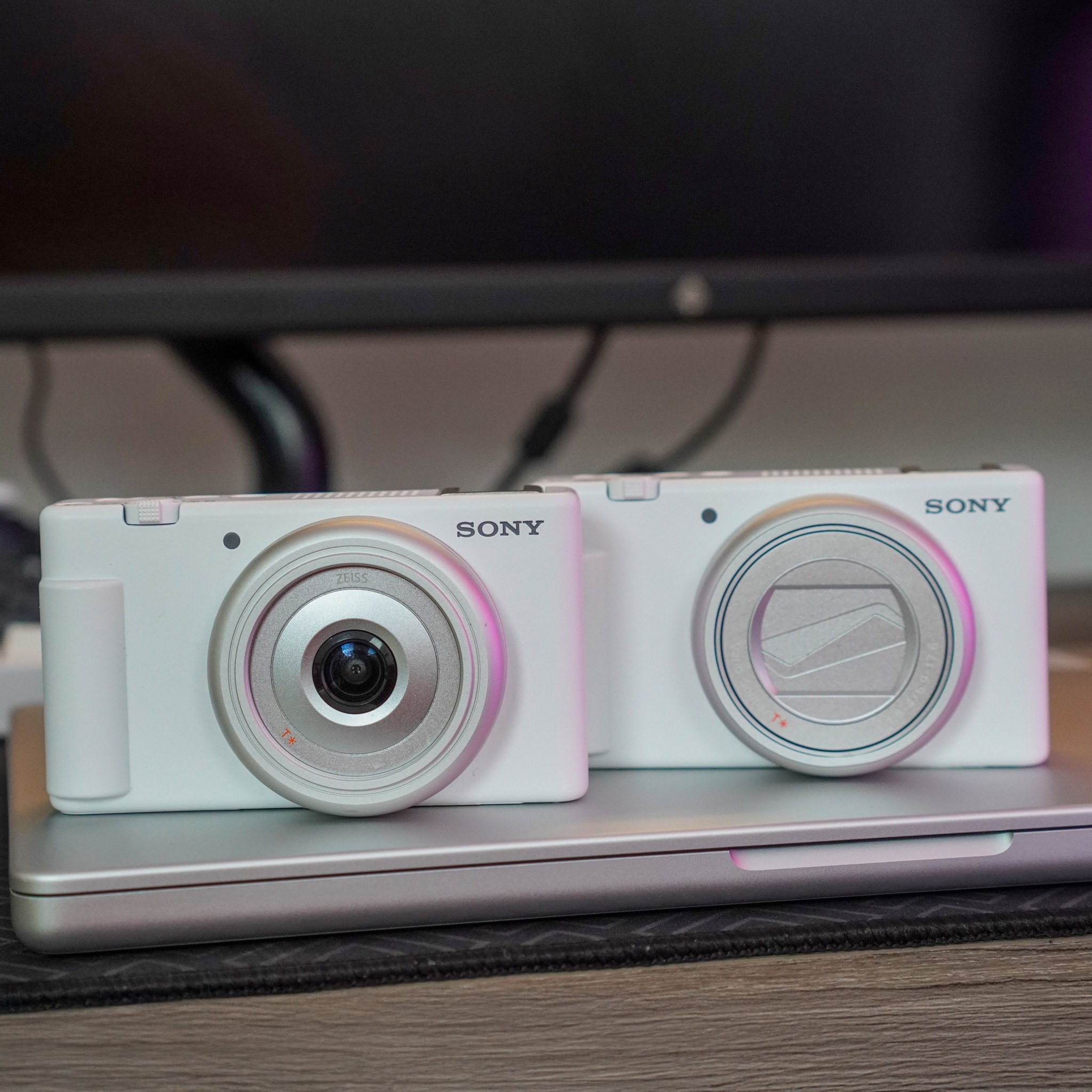 Sony ZV-1F – Cũ Đẹp 99%, Máy Quay Vlog 4k Nhỏ Gọn