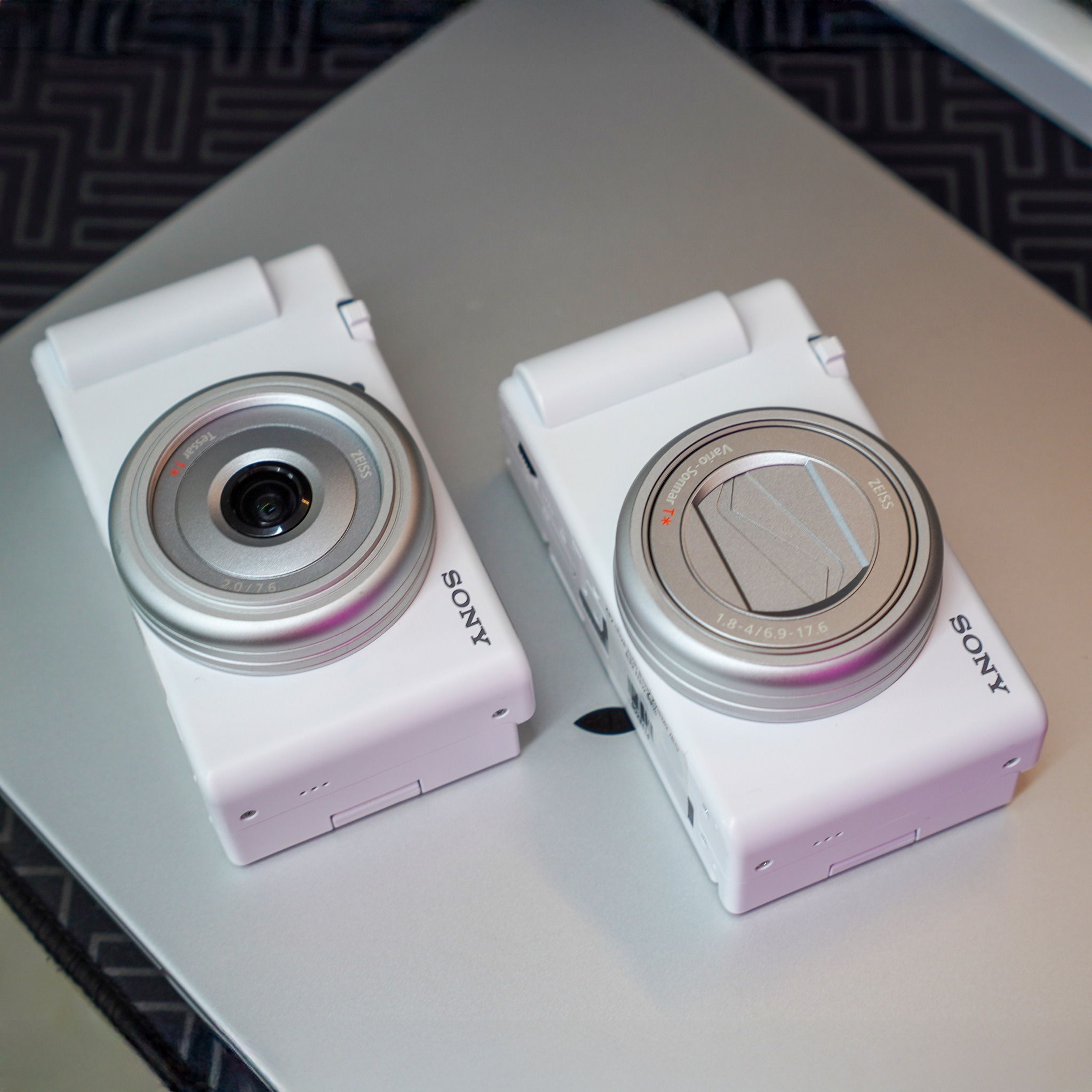 Sony ZV-1F – Cũ Đẹp 99%, Máy Quay Vlog 4k Nhỏ Gọn