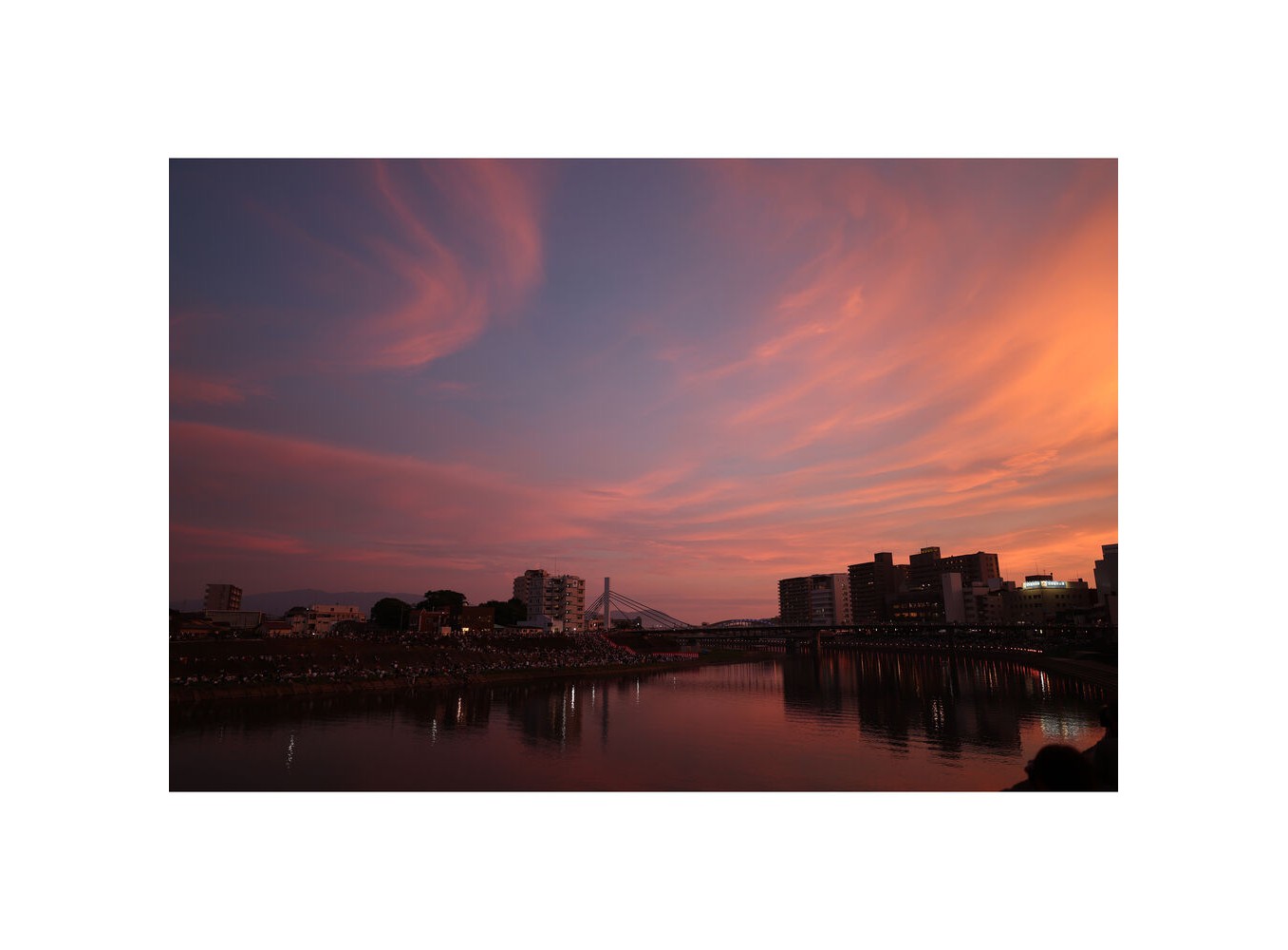 Canon RF 24mm f/1.4L VCM (Chính hãng)