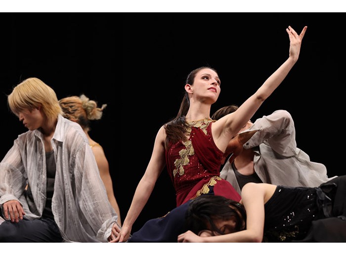 Canon EOS R5 Mark II + Kit Lens RF 24-50mm f/4.5-6.3 STM (Chính hãng)