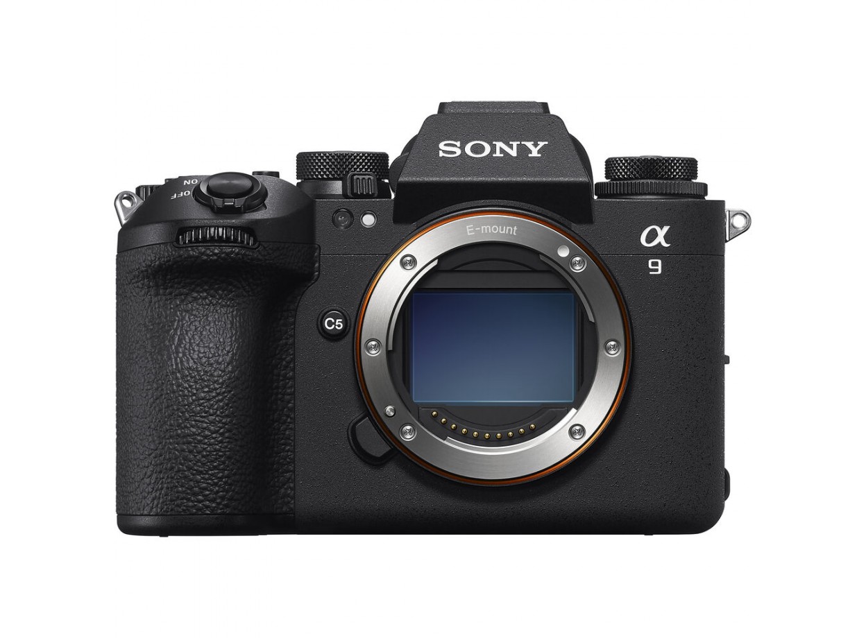 Sony A9 III + Tamron 70-180mm f/2.8 (Chính hãng) (Pin + Thẻ Nhớ 64GB + Dây Đeo + Bộ Vệ Sinh)