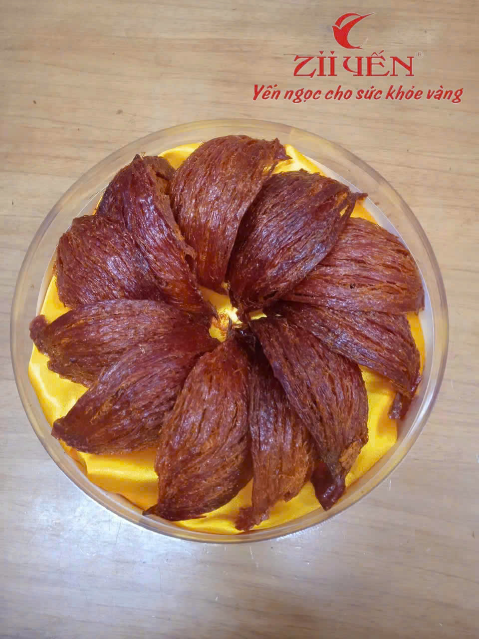 Sự tích yến huyết đảo Khánh Hòa - Vì sao yến huyết có màu đỏ