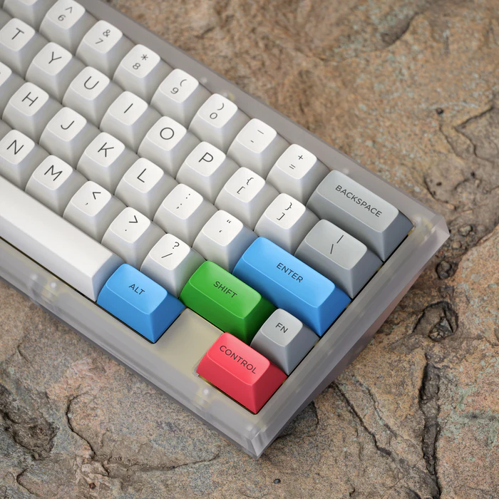 SA Keycap Profile: Retro Looks, Deep Sound – But Is It Right for You?
