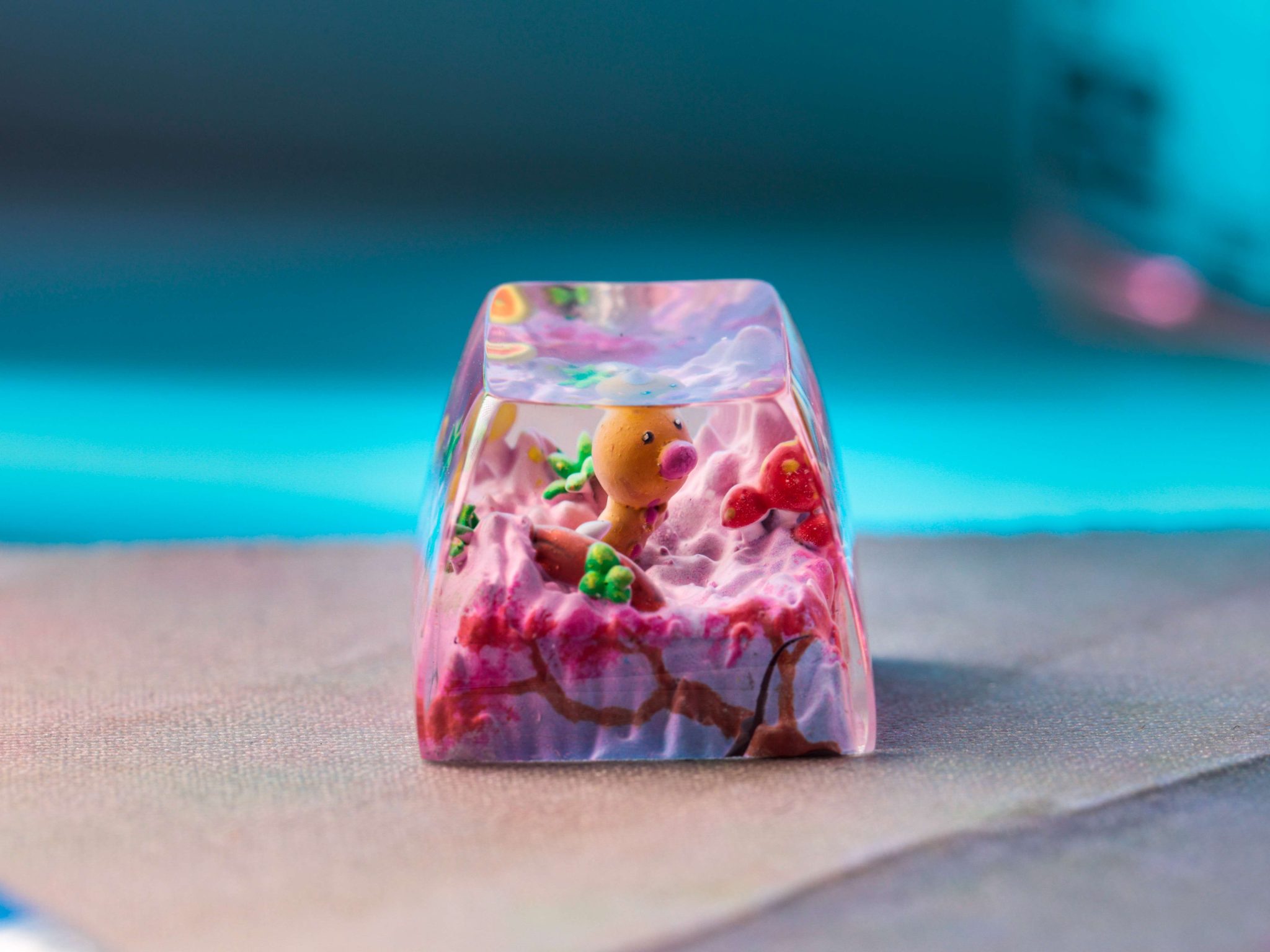 🌸 Fall in Love with This Adorable Pink Keycap – A Tiny World at Your Fingertips