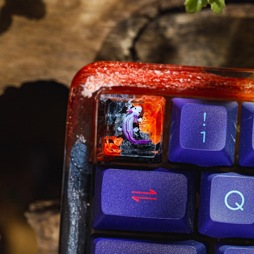 Axolotl Artisan Keycap Breakwooden 4