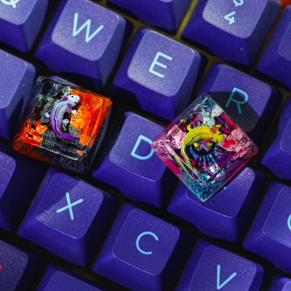 Axolotl Artisan Keycap Breakwooden 4