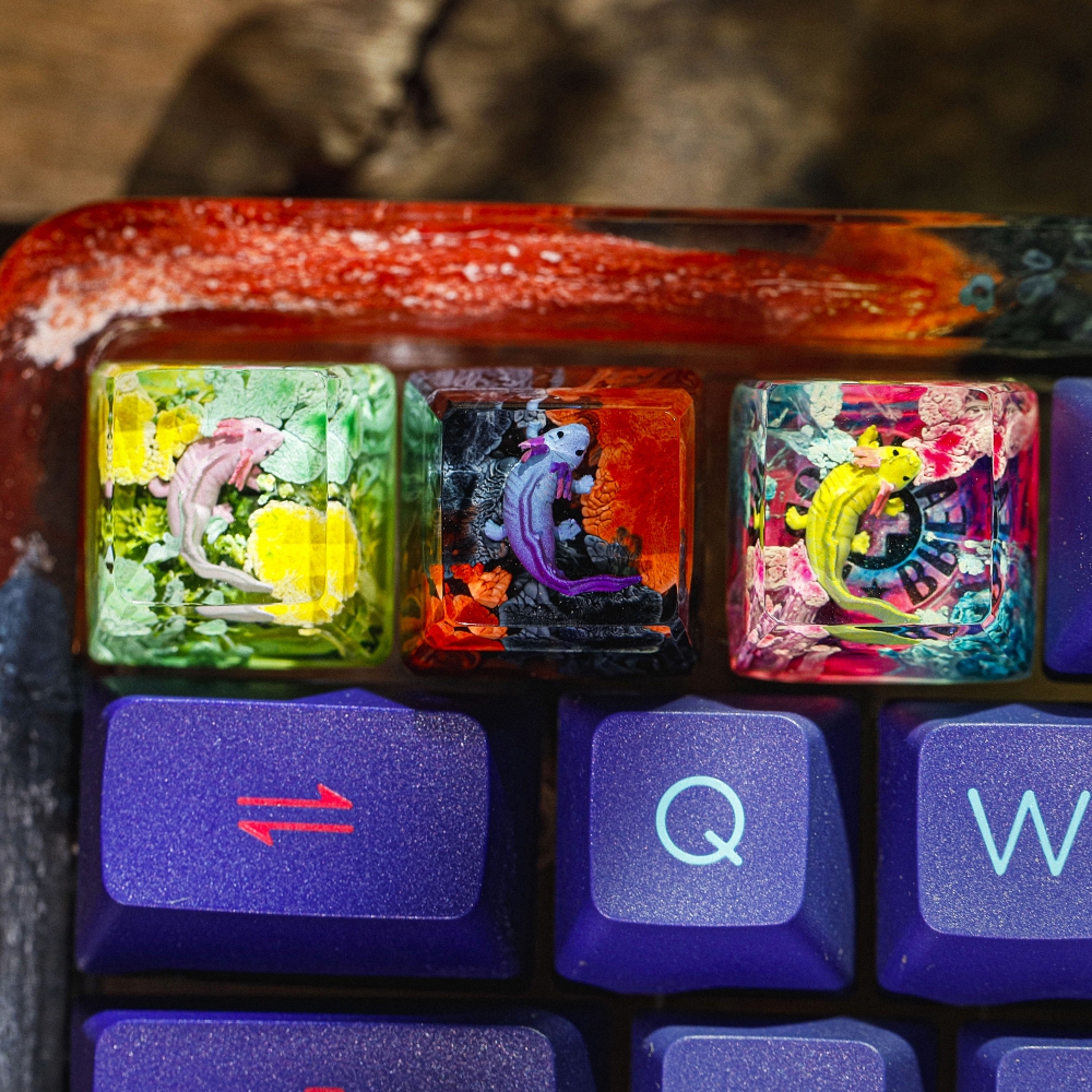 Axolotl Artisan Keycap Breakwooden 4