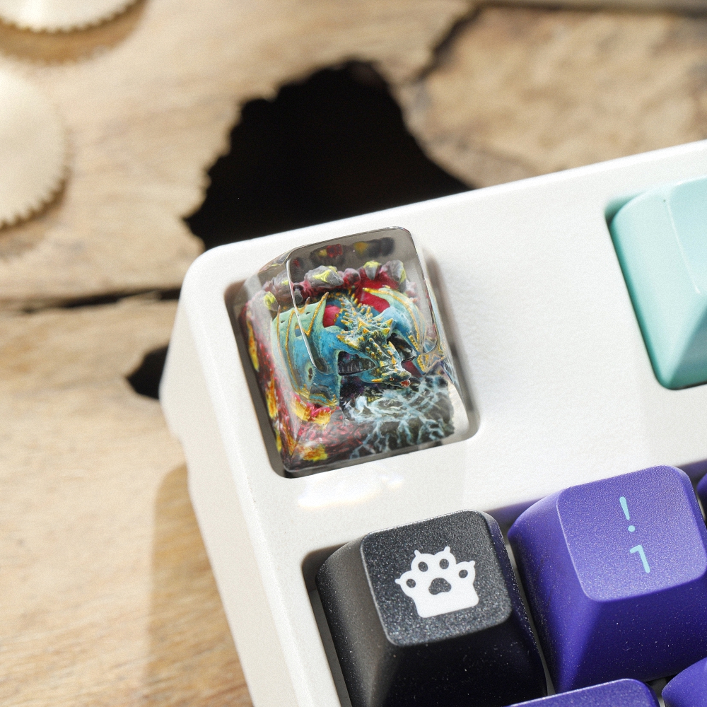 Blue Dragon Artisan Keycap Breakwooden 10