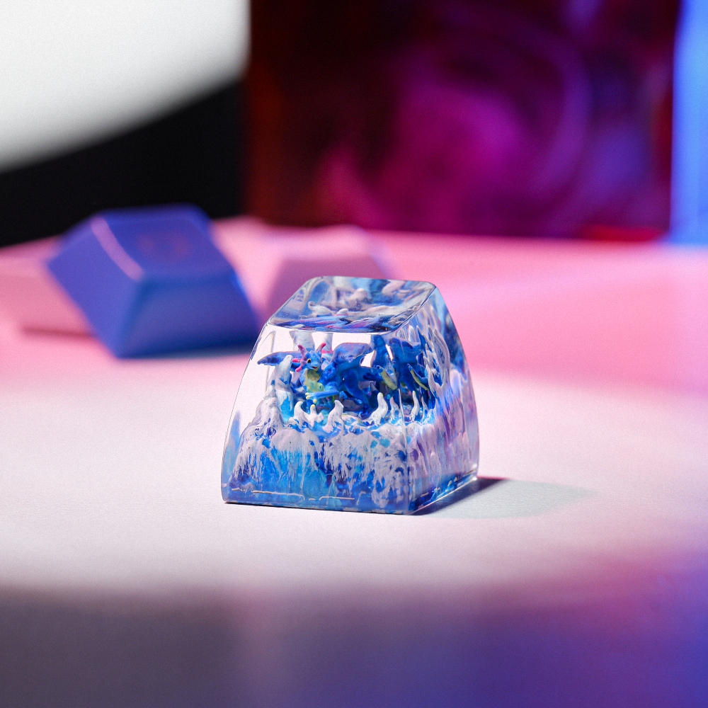 Blue Dragon Artisan Keycap Breakwooden 11