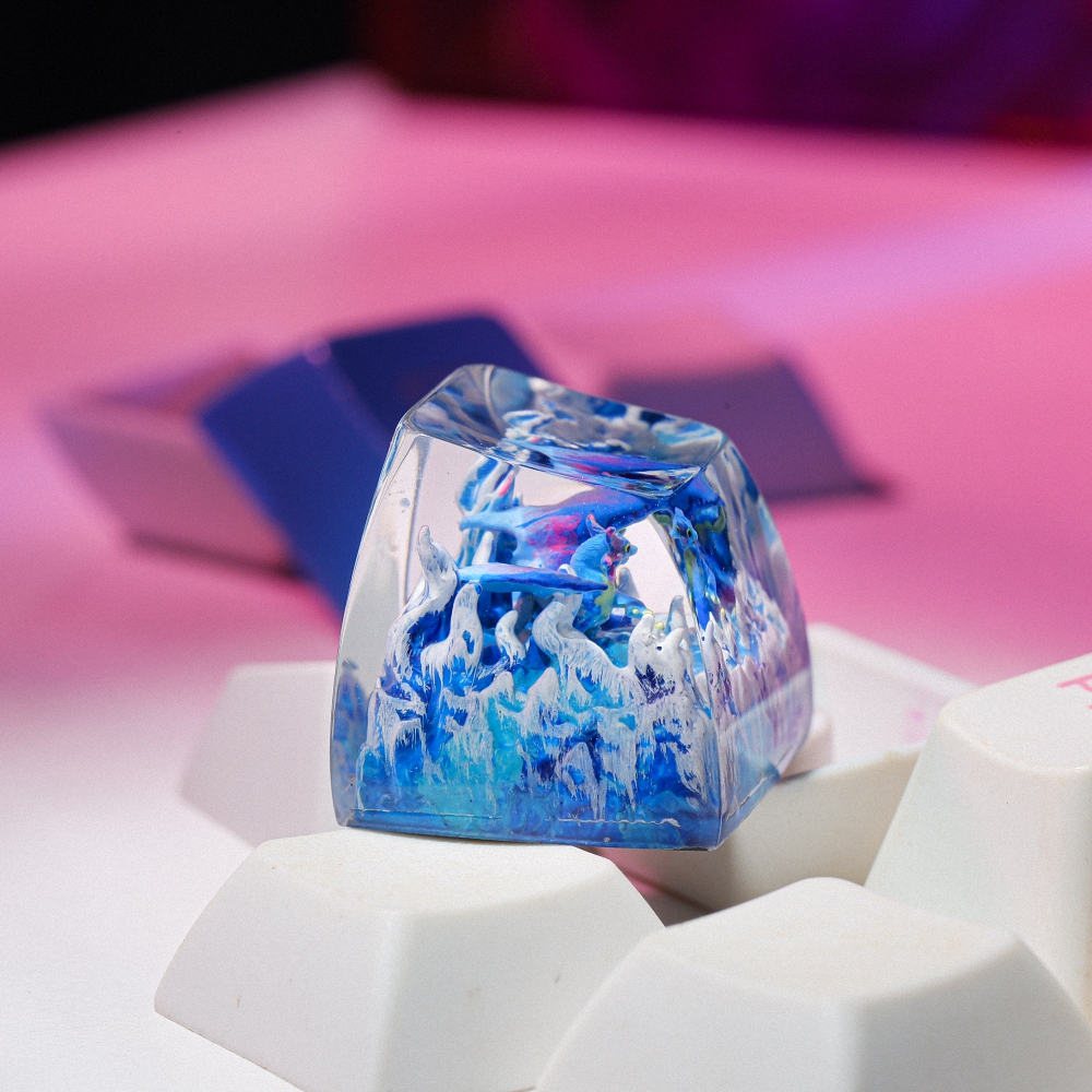 Blue Dragon Artisan Keycap Breakwooden 11