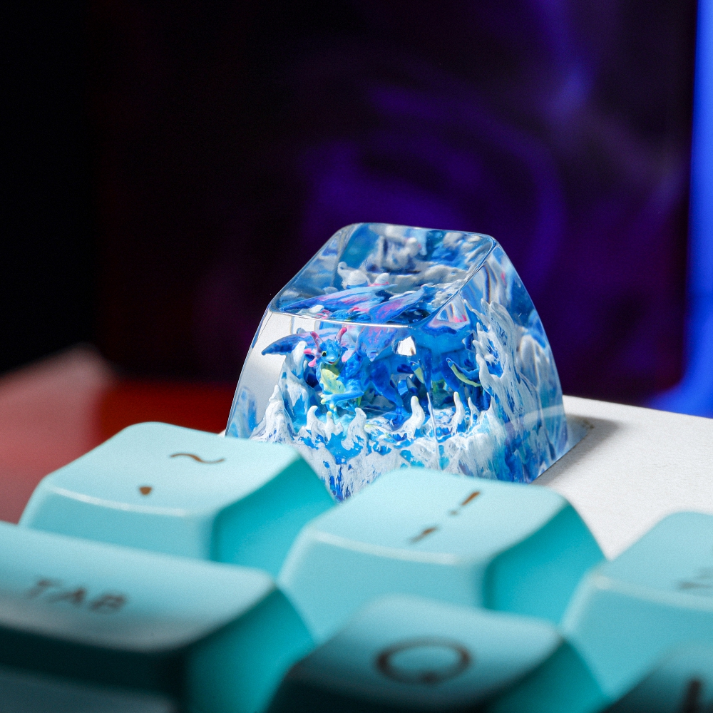 Blue Dragon Artisan Keycap Breakwooden 11