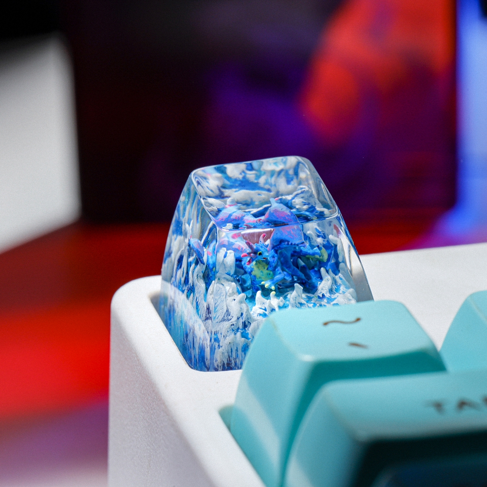 Blue Dragon Artisan Keycap Breakwooden 11