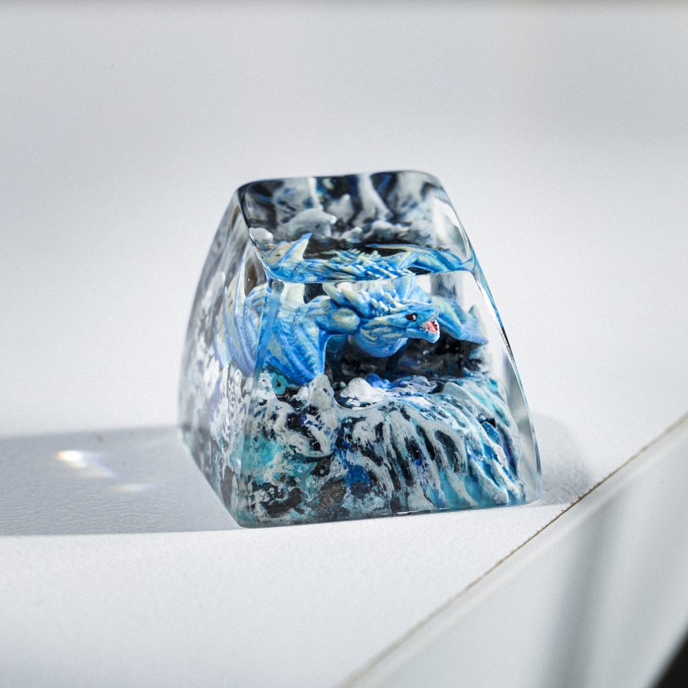Blue Dragon Artisan Keycap Breakwooden 3