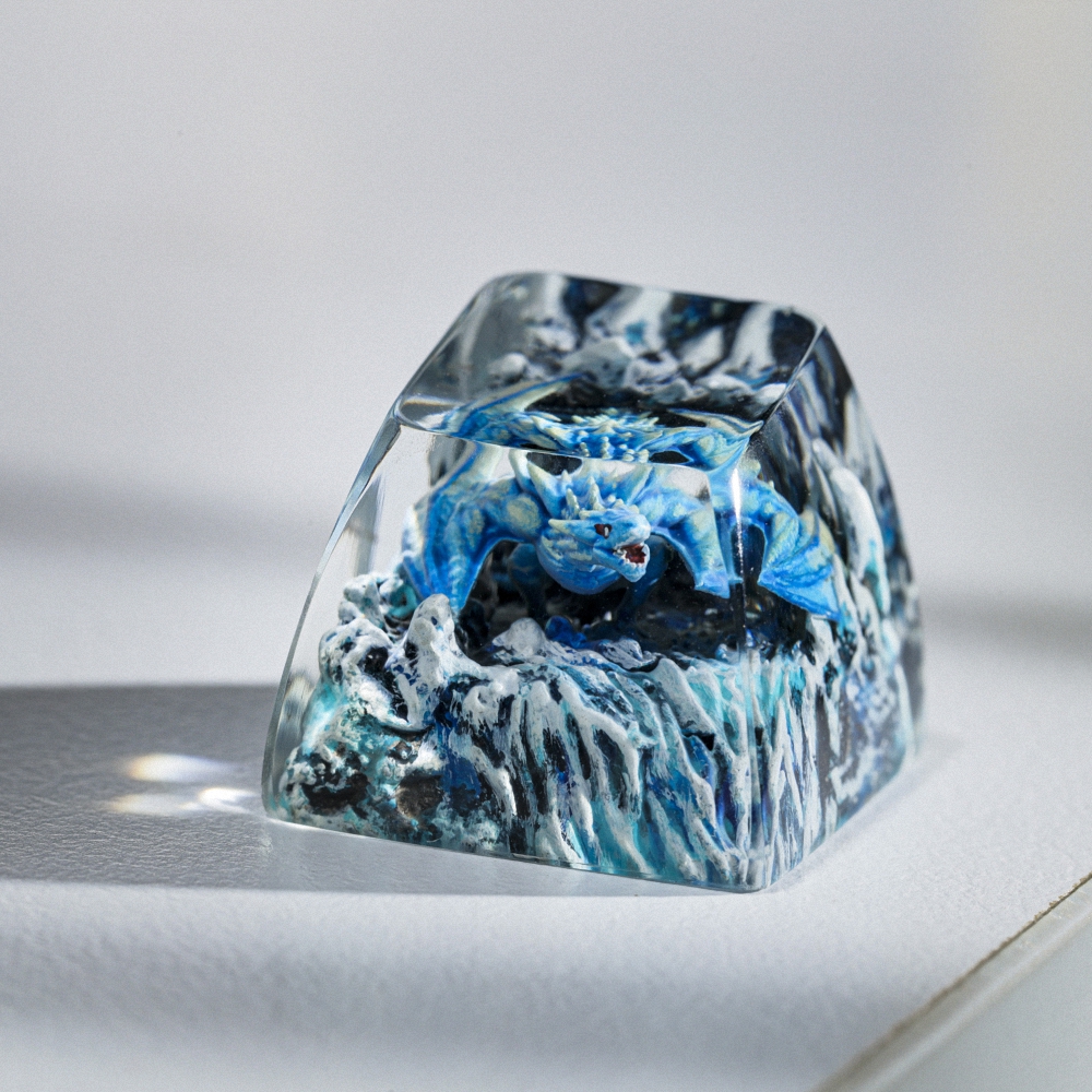 Blue Dragon Artisan Keycap Breakwooden 3