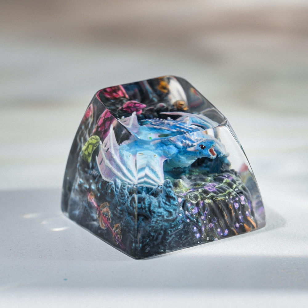 Blue Dragon Artisan Keycap Breakwooden 4