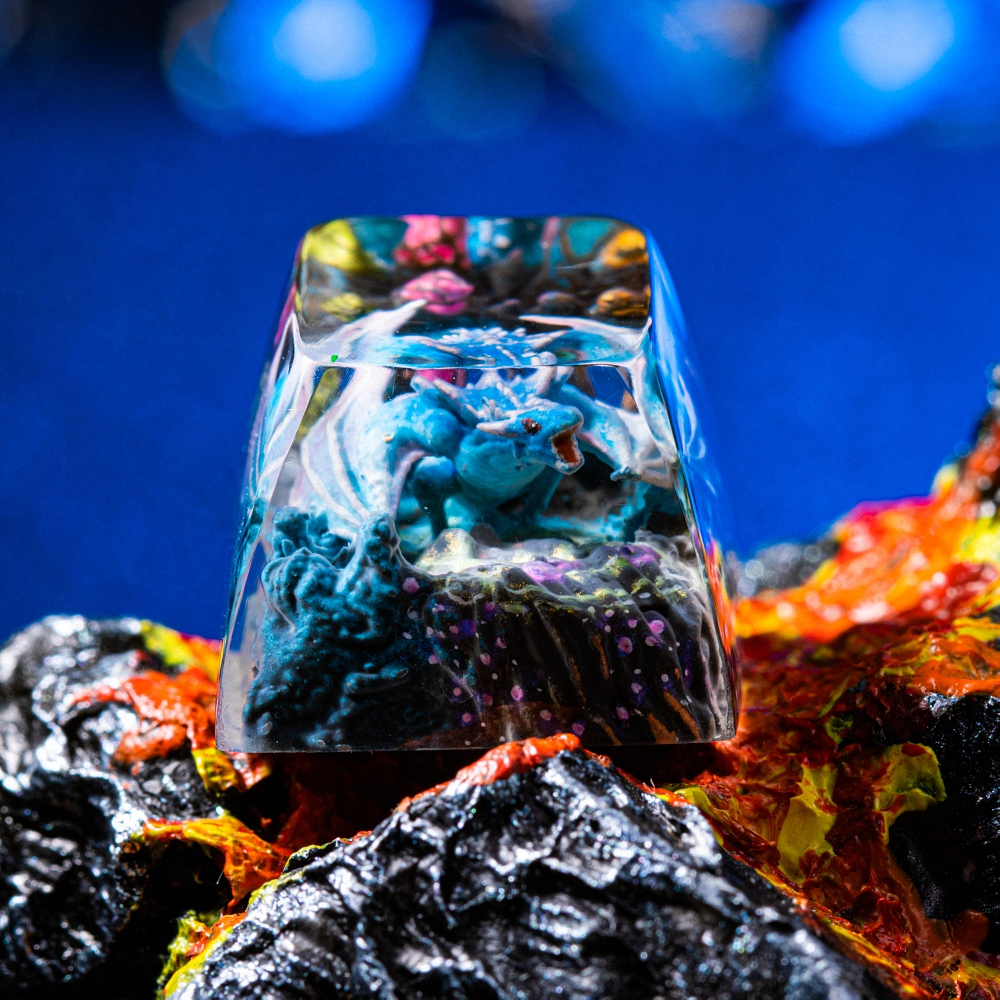 Blue Dragon Artisan Keycap Breakwooden 6