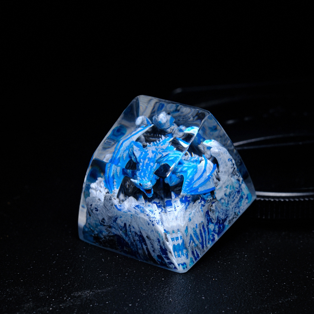 Blue Dragon Artisan Keycap Breakwooden 8