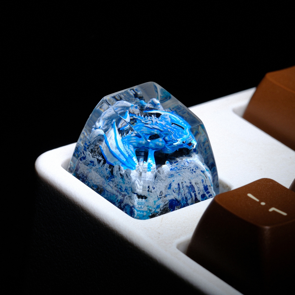Blue Dragon Artisan Keycap Breakwooden 8