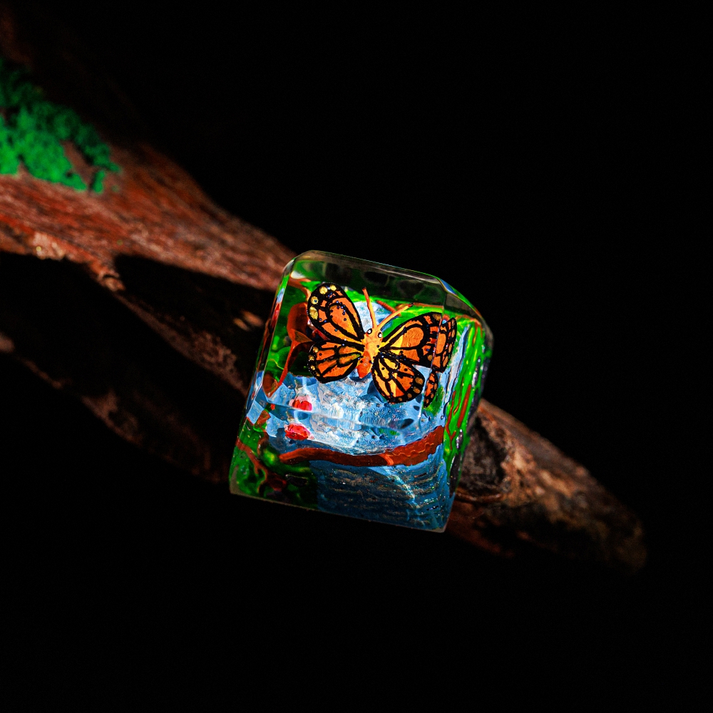 Butterfly Artisan Keycap Breakwooden 2