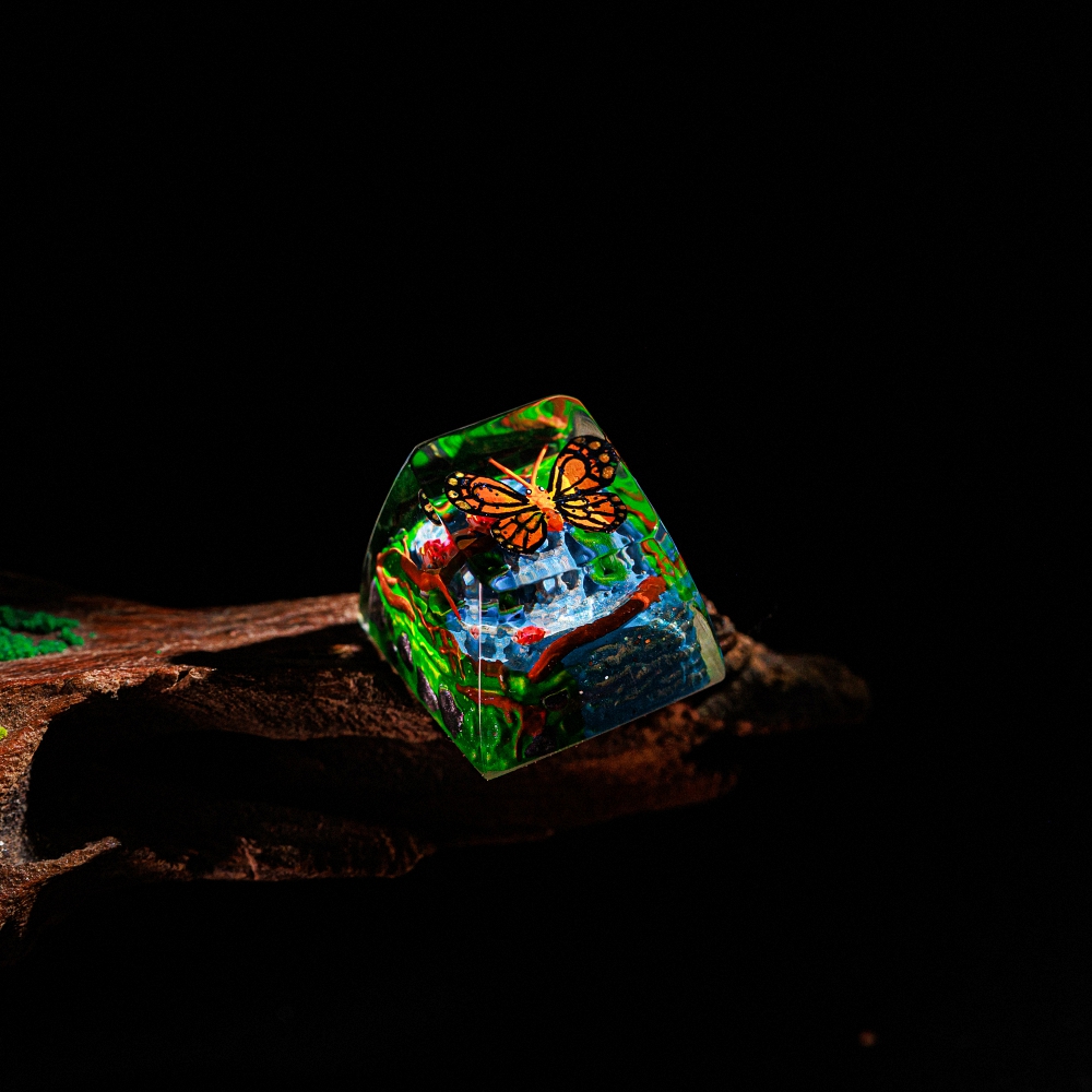 Butterfly Artisan Keycap Breakwooden 2