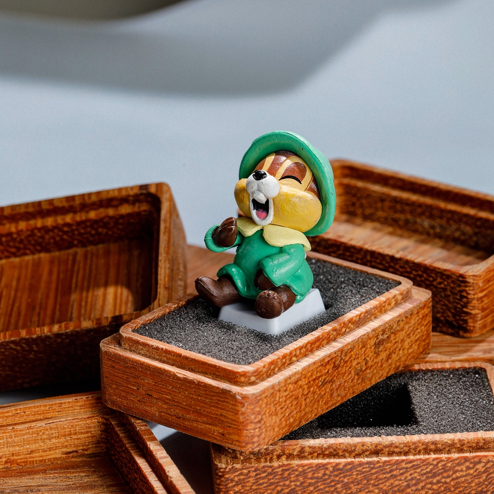 Chip 'N Dale Artisan Keycap Breakwooden