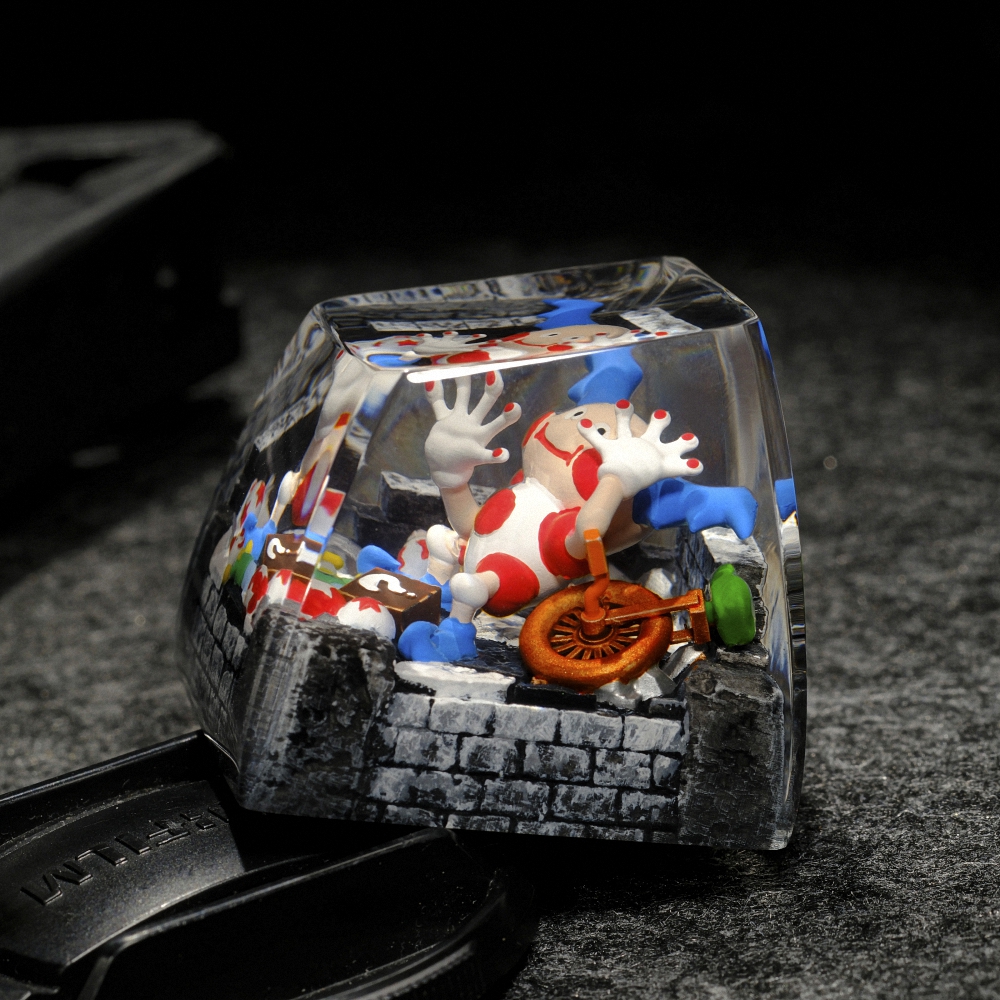 Clown Artisan Keycap Breakwooden 4