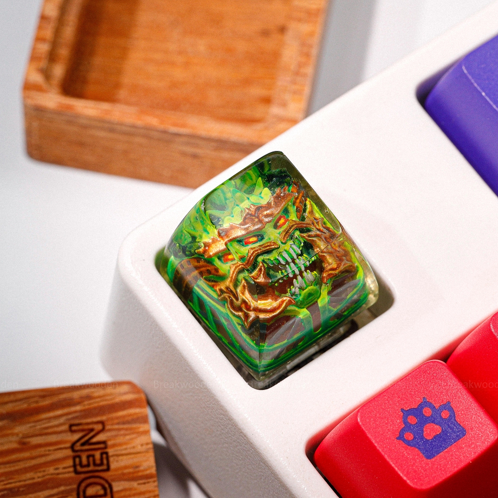 Demon Artisan Keycap Breakwooden