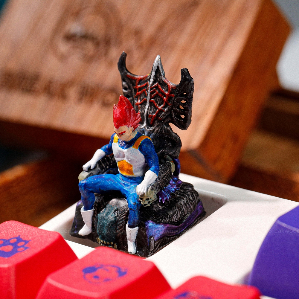 Dragonball - Vegeta Artisan Keycap Breakwooden 2