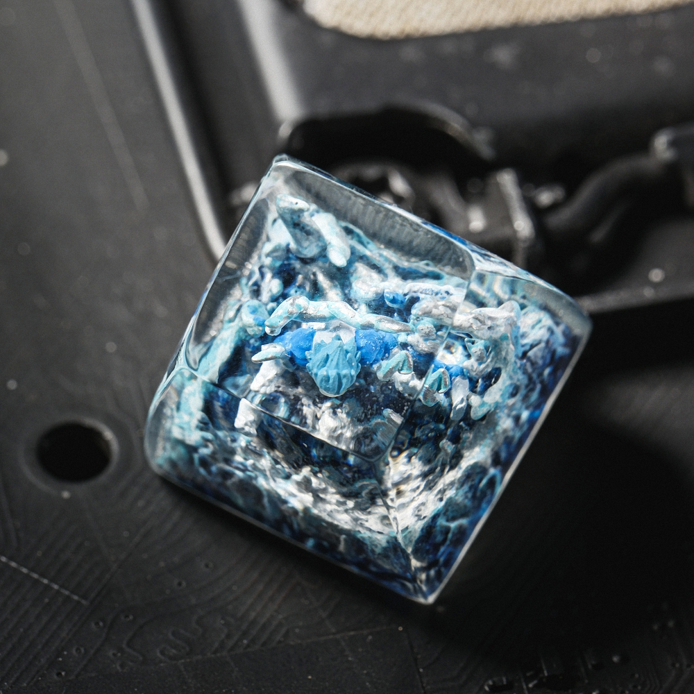 Dragonball - Vegeta Artisan Keycap Breakwooden 6