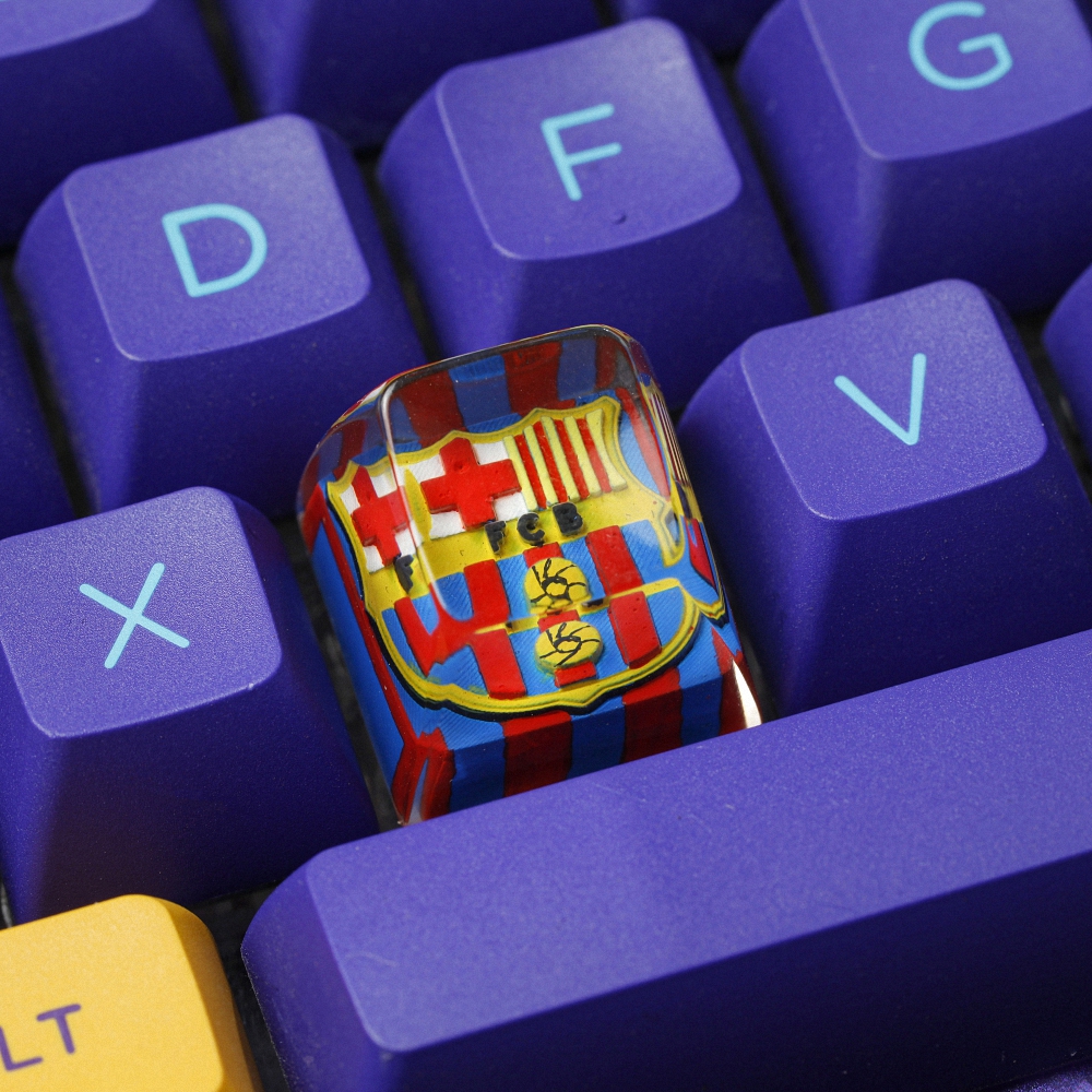 Football Club - Barcelona Artisan Keycap Breakwooden