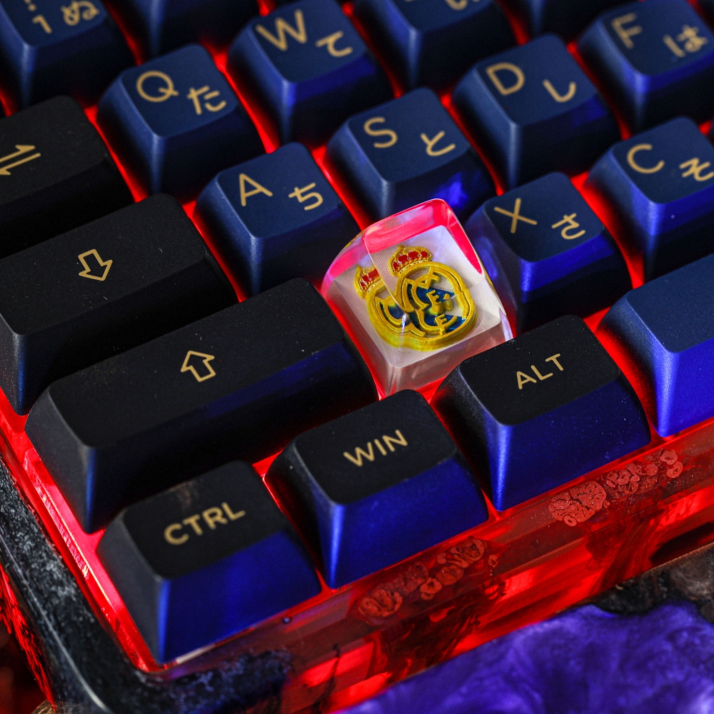Football Club - Real Madrid Artisan Keycap Breakwooden