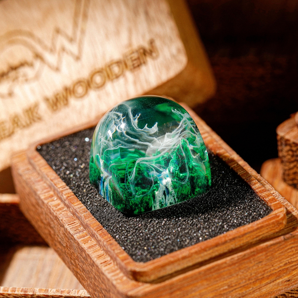 Forest Artisan Keycap Breakwooden