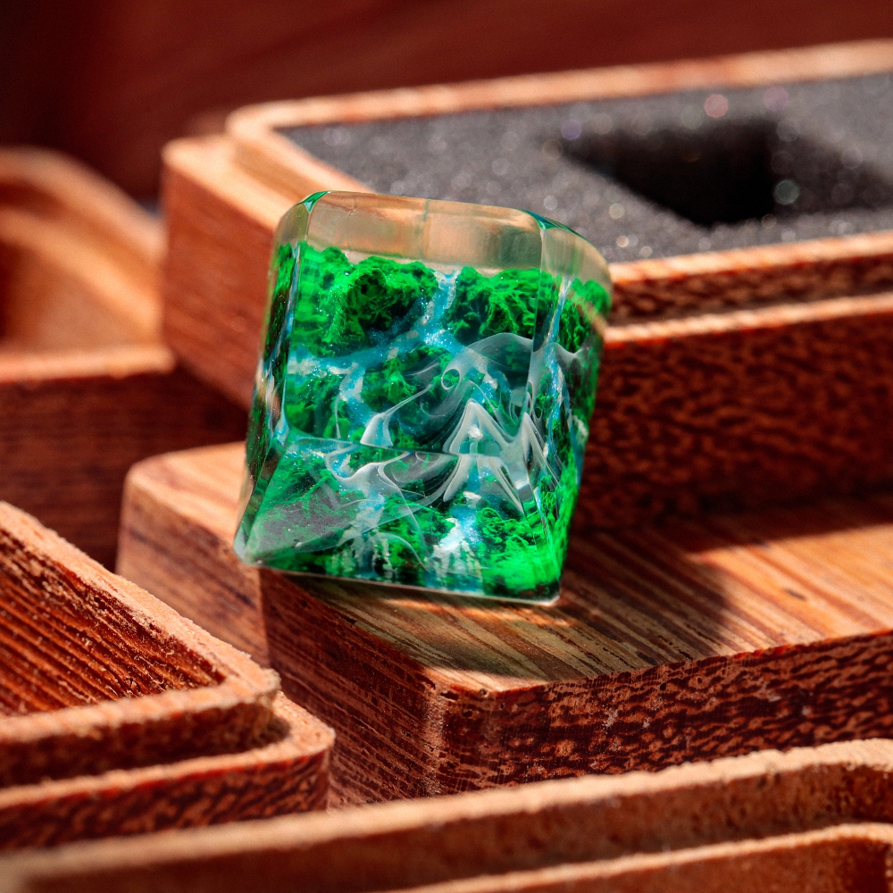 Forest Artisan Keycap Breakwooden 3