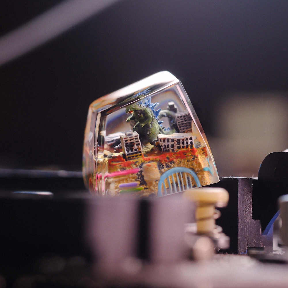 Godzilla In City Keycap Breakwooden