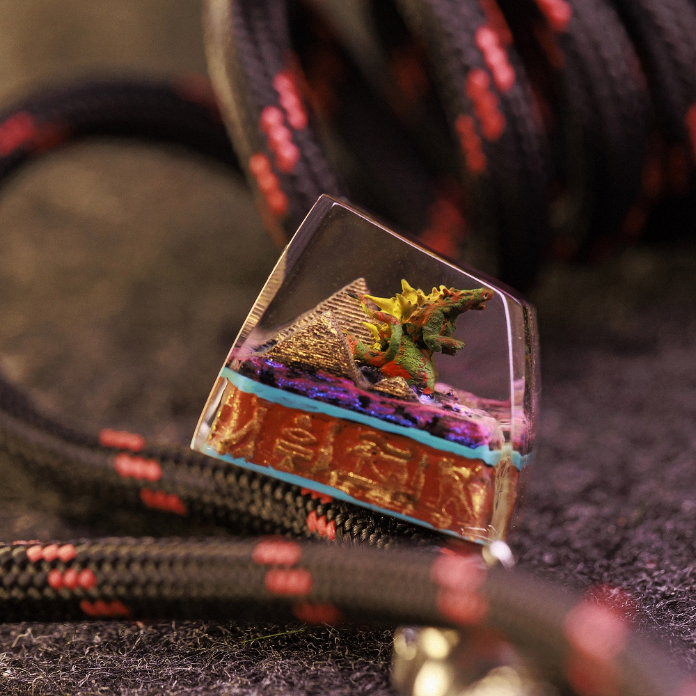 Godzilla Pyramid Keycap Breakwooden