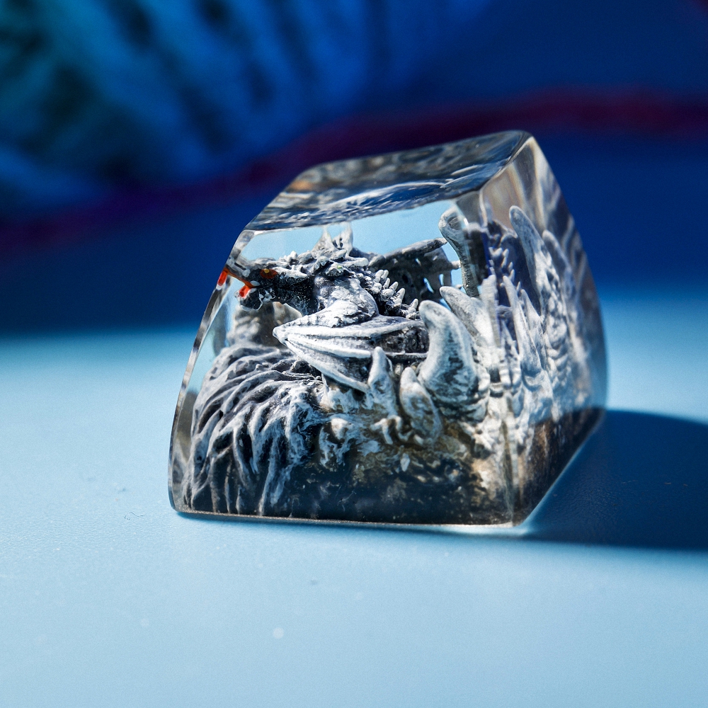 Gray Dragon Artisan Keycap Breakwooden 10