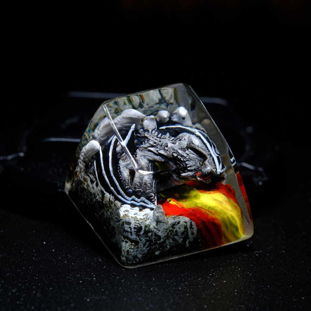 Gray Dragon Artisan Keycap Breakwooden 12